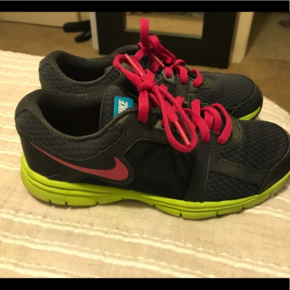 Nike shoes